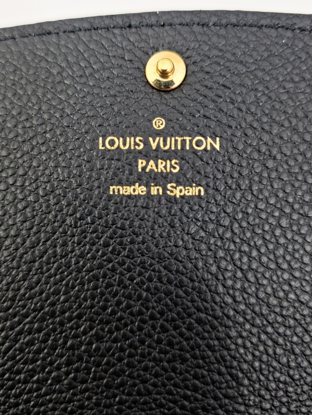 Louis Vuitton Emilie Monogram Empreinte Bicolor Long Wallet - Picture 15 of 16
